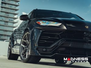 Lamborghini Urus Custom Wheels - EVO-4R by Vossen - Dark Smoke Lamborghini Urus Custom Wheels - EVO-4R by Vossen - Dark Smoke